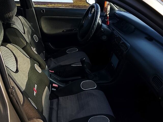 Мазда 626, объемом двигателя 1.8 л и пробегом 0 тыс. км за 1900 $, фото 5 на Automoto.ua