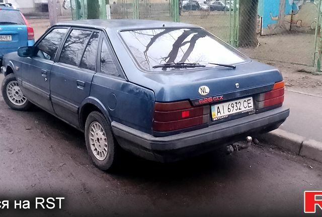 Мазда 626, объемом двигателя 2 л и пробегом 165 тыс. км за 1000 $, фото 1 на Automoto.ua