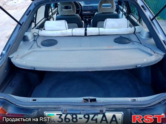 Мазда 626, об'ємом двигуна 2 л та пробігом 263 тис. км за 1600 $, фото 3 на Automoto.ua