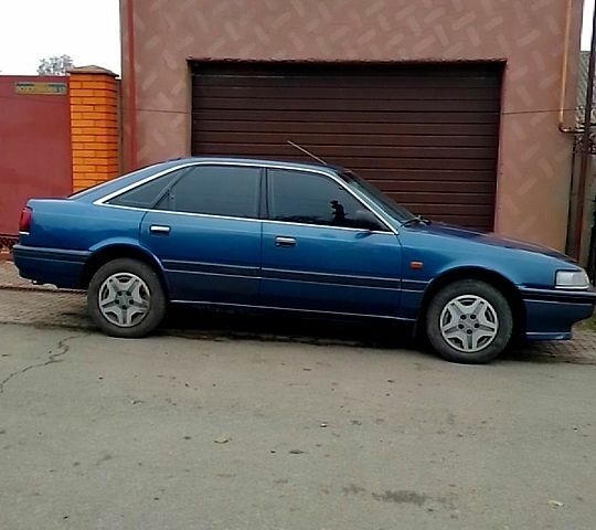 Мазда 626, объемом двигателя 2 л и пробегом 175 тыс. км за 1850 $, фото 5 на Automoto.ua