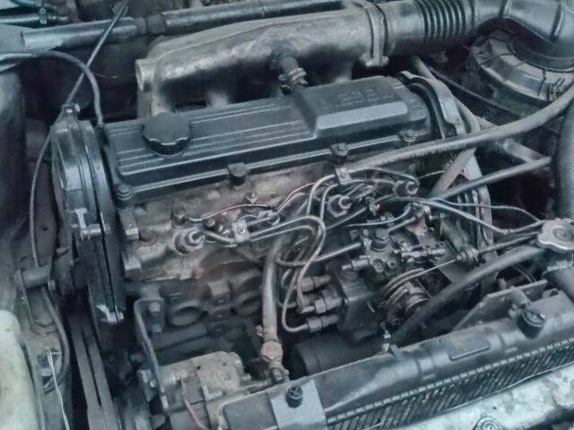 Сірий Мазда 626, об'ємом двигуна 0 л та пробігом 500 тис. км за 424 $, фото 6 на Automoto.ua