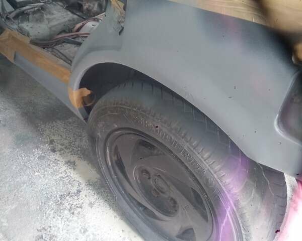 Сірий Мазда 626, об'ємом двигуна 2 л та пробігом 325 тис. км за 1400 $, фото 1 на Automoto.ua