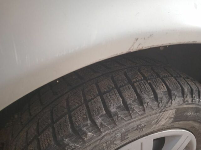 Серый Мазда 626, объемом двигателя 2 л и пробегом 320 тыс. км за 1079 $, фото 2 на Automoto.ua