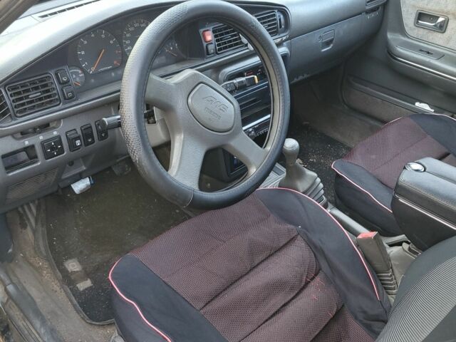 Сірий Мазда 626, об'ємом двигуна 2 л та пробігом 25 тис. км за 1337 $, фото 3 на Automoto.ua