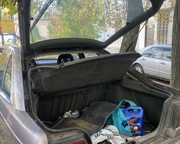 Сірий Мазда 626, об'ємом двигуна 1.99 л та пробігом 452 тис. км за 3800 $, фото 10 на Automoto.ua