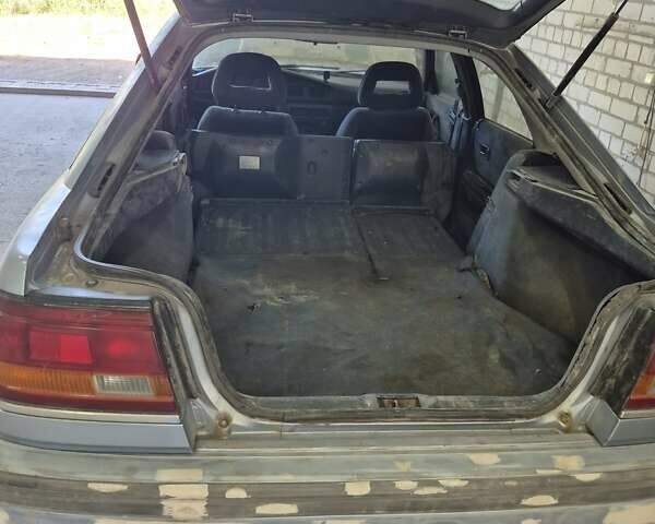 Сірий Мазда 626, об'ємом двигуна 2 л та пробігом 250 тис. км за 600 $, фото 4 на Automoto.ua
