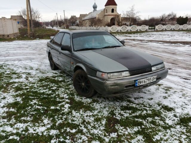 Сірий Мазда 626, об'ємом двигуна 2.2 л та пробігом 300 тис. км за 950 $, фото 2 на Automoto.ua