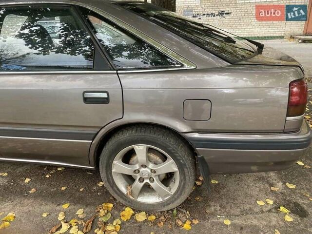 Сірий Мазда 626, об'ємом двигуна 1.99 л та пробігом 452 тис. км за 3800 $, фото 2 на Automoto.ua