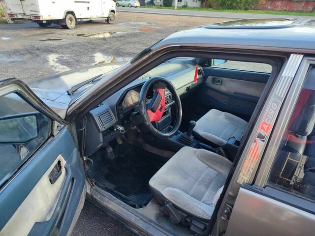 Серый Мазда 626, объемом двигателя 2 л и пробегом 200 тыс. км за 750 $, фото 6 на Automoto.ua