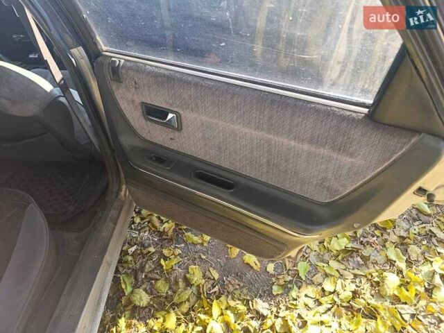 Мазда 626 1991 в Ахтырке на Automoto.ua Серый Мазда 626, объемом двигателя 2.2 л и пробегом 400 тыс. км за 2800 $, фото 10 на Automoto.ua