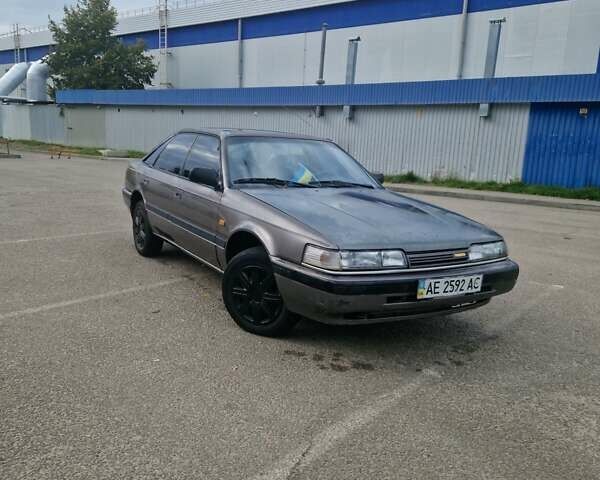 Мазда 626 1991 в Днепре (Днепропетровске) на Automoto.ua Серый Мазда 626, объемом двигателя 2 л и пробегом 333 тыс. км за 1700 $, фото 4 на Automoto.ua