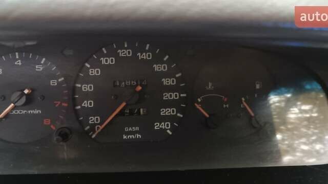 Серый Мазда 626, объемом двигателя 1.99 л и пробегом 448 тыс. км за 550 $, фото 10 на Automoto.ua