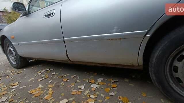 Серый Мазда 626, объемом двигателя 1.99 л и пробегом 448 тыс. км за 550 $, фото 3 на Automoto.ua