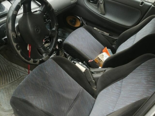 Серый Мазда 626, объемом двигателя 1.8 л и пробегом 1 тыс. км за 1800 $, фото 7 на Automoto.ua