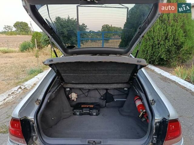 Сірий Мазда 626, об'ємом двигуна 2 л та пробігом 496 тис. км за 2200 $, фото 3 на Automoto.ua