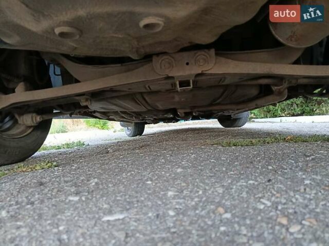 Сірий Мазда 626, об'ємом двигуна 2 л та пробігом 496 тис. км за 2200 $, фото 11 на Automoto.ua