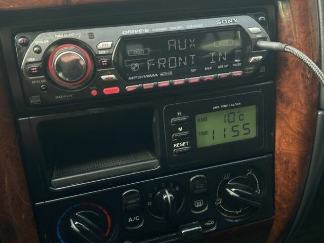 Сірий Мазда 626, об'ємом двигуна 2 л та пробігом 460 тис. км за 2499 $, фото 6 на Automoto.ua