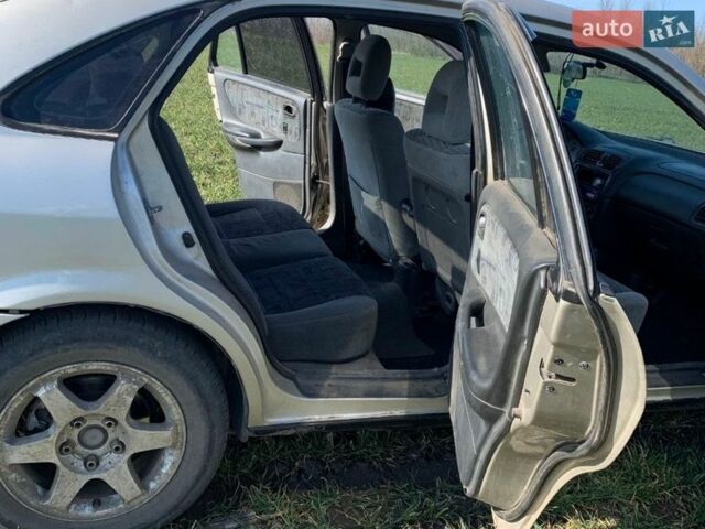 Серый Мазда 626, объемом двигателя 2 л и пробегом 312 тыс. км за 2800 $, фото 13 на Automoto.ua