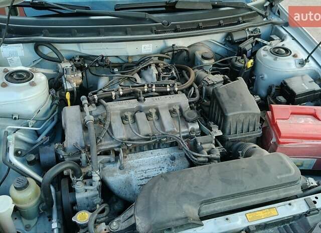 Серый Мазда 626, объемом двигателя 2 л и пробегом 256 тыс. км за 3550 $, фото 5 на Automoto.ua