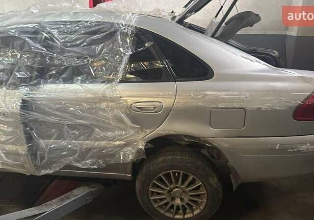 Серый Мазда 626, объемом двигателя 1.99 л и пробегом 367 тыс. км за 800 $, фото 2 на Automoto.ua