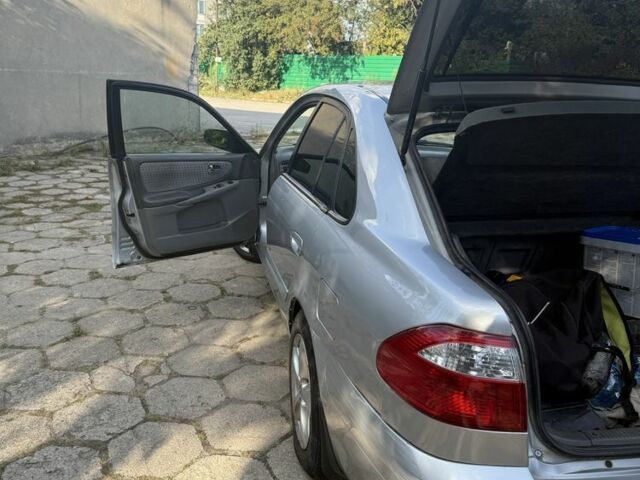 Серый Мазда 626, объемом двигателя 1.8 л и пробегом 299 тыс. км за 2400 $, фото 7 на Automoto.ua