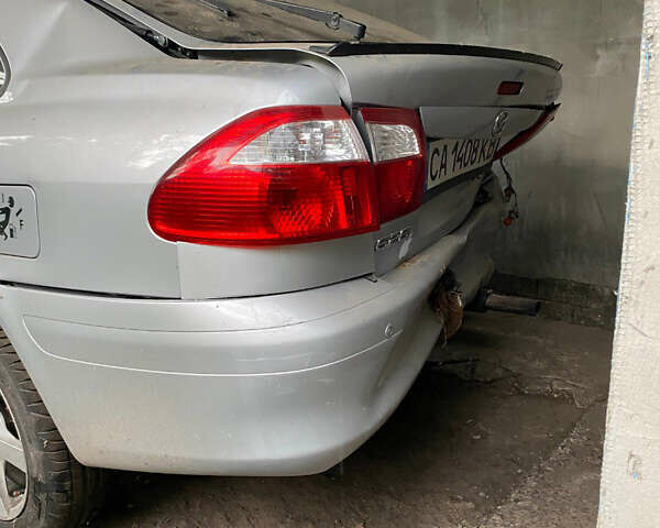 Сірий Мазда 626, об'ємом двигуна 2 л та пробігом 320 тис. км за 1500 $, фото 4 на Automoto.ua