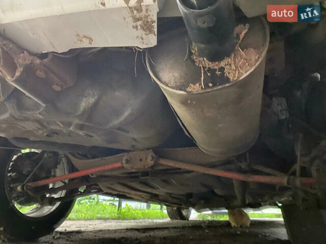 Сірий Мазда 626, об'ємом двигуна 2 л та пробігом 320 тис. км за 1500 $, фото 2 на Automoto.ua