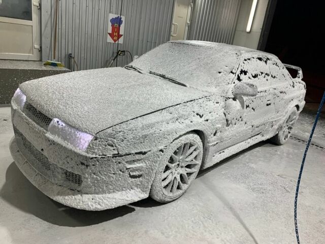 Серый Мазда 626, объемом двигателя 2 л и пробегом 20 тыс. км за 2300 $, фото 2 на Automoto.ua