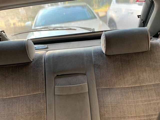 Серый Мазда 626, объемом двигателя 2.2 л и пробегом 430 тыс. км за 705 $, фото 6 на Automoto.ua