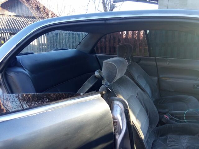 Серый Мазда 626, объемом двигателя 1 л и пробегом 450 тыс. км за 1200 $, фото 4 на Automoto.ua