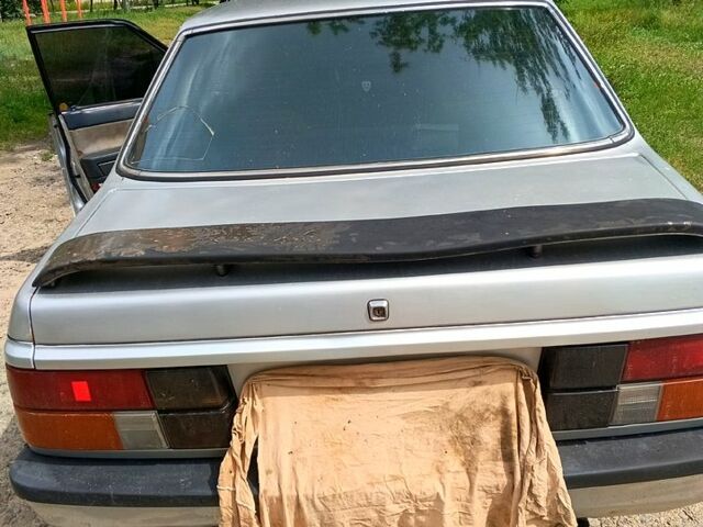 Серый Мазда 626, объемом двигателя 2 л и пробегом 200 тыс. км за 1000 $, фото 1 на Automoto.ua