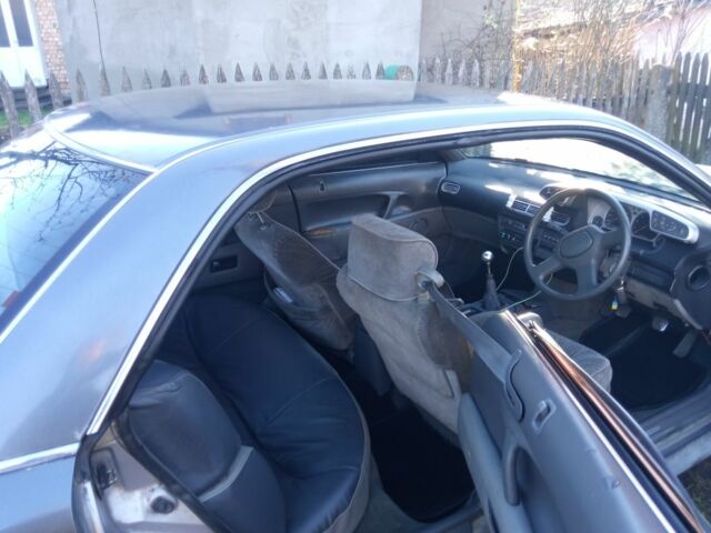 Серый Мазда 626, объемом двигателя 1 л и пробегом 450 тыс. км за 1200 $, фото 5 на Automoto.ua