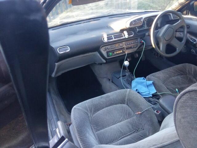 Серый Мазда 626, объемом двигателя 1 л и пробегом 450 тыс. км за 1200 $, фото 6 на Automoto.ua