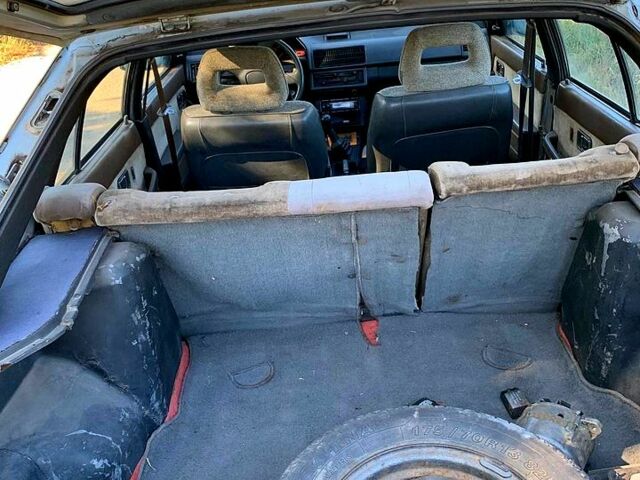 Серый Мазда 626, объемом двигателя 1.6 л и пробегом 0 тыс. км за 625 $, фото 2 на Automoto.ua