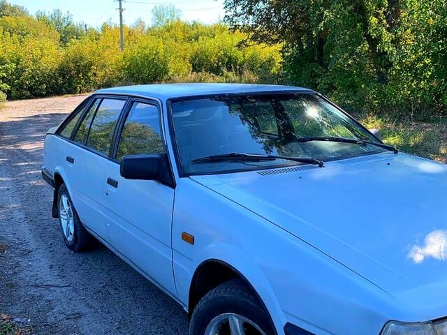 Серый Мазда 626, объемом двигателя 1.6 л и пробегом 0 тыс. км за 625 $, фото 4 на Automoto.ua