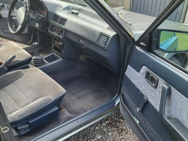 Серый Мазда 626, объемом двигателя 0 л и пробегом 333 тыс. км за 1100 $, фото 5 на Automoto.ua