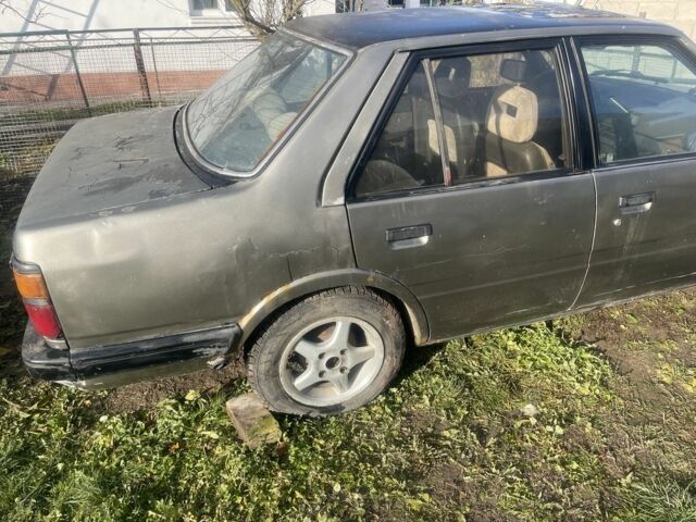 Сірий Мазда 626, об'ємом двигуна 2 л та пробігом 50 тис. км за 357 $, фото 1 на Automoto.ua