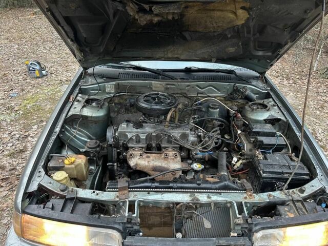 Сірий Мазда 626, об'ємом двигуна 2 л та пробігом 470 тис. км за 953 $, фото 5 на Automoto.ua