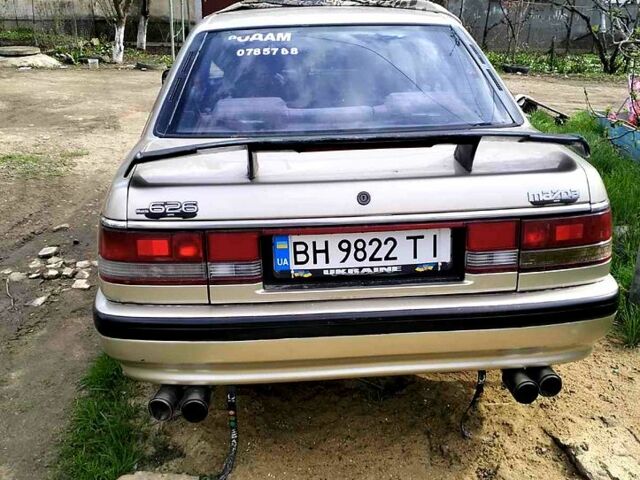 Серый Мазда 626, объемом двигателя 2 л и пробегом 0 тыс. км за 1200 $, фото 1 на Automoto.ua