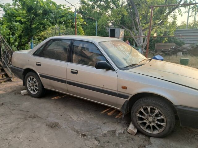 Сірий Мазда 626, об'ємом двигуна 2 л та пробігом 500 тис. км за 500 $, фото 1 на Automoto.ua