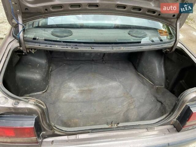 Сірий Мазда 626, об'ємом двигуна 1.99 л та пробігом 367 тис. км за 1400 $, фото 12 на Automoto.ua
