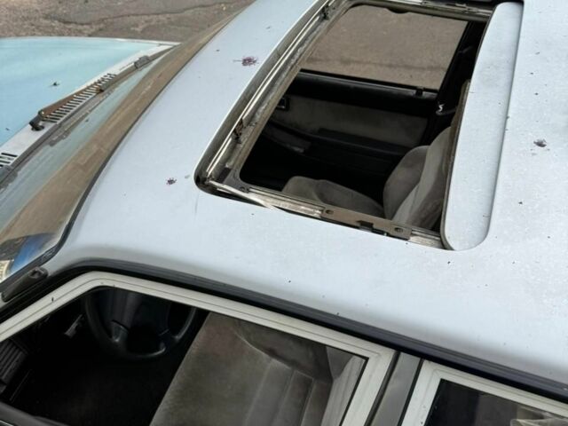 Серый Мазда 626, объемом двигателя 2 л и пробегом 20 тыс. км за 850 $, фото 3 на Automoto.ua