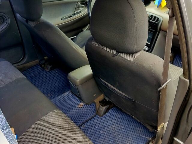 Сірий Мазда 626, об'ємом двигуна 20 л та пробігом 0 тис. км за 1210 $, фото 7 на Automoto.ua