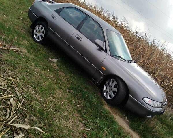 Серый Мазда 626, объемом двигателя 2 л и пробегом 320 тыс. км за 2000 $, фото 7 на Automoto.ua