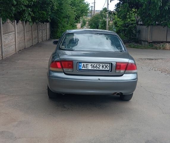 Сірий Мазда 626, об'ємом двигуна 1.8 л та пробігом 500 тис. км за 1500 $, фото 3 на Automoto.ua