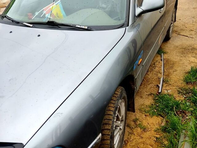 Сірий Мазда 626, об'ємом двигуна 20 л та пробігом 0 тис. км за 1210 $, фото 2 на Automoto.ua