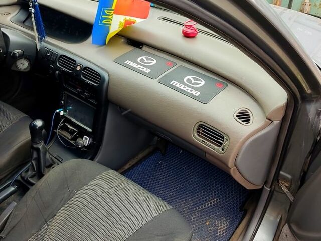 Сірий Мазда 626, об'ємом двигуна 20 л та пробігом 0 тис. км за 1210 $, фото 11 на Automoto.ua