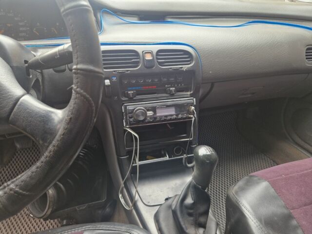 Серый Мазда 626, объемом двигателя 2 л и пробегом 422 тыс. км за 3000 $, фото 14 на Automoto.ua