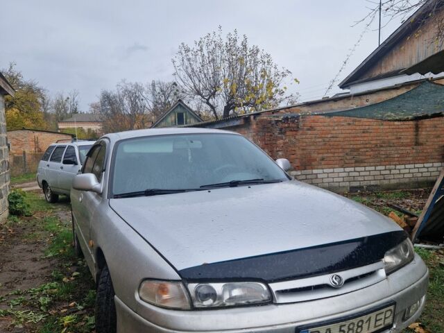 Серый Мазда 626, объемом двигателя 2 л и пробегом 422 тыс. км за 3000 $, фото 3 на Automoto.ua