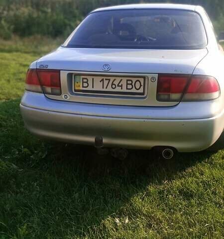 Серый Мазда 626, объемом двигателя 1.8 л и пробегом 230 тыс. км за 2500 $, фото 5 на Automoto.ua